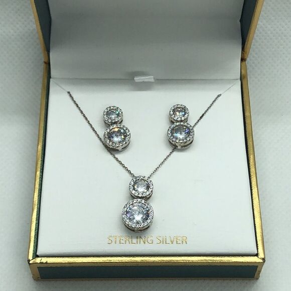 💛 Sterling Silver CZ Earring & Necklace Set - Picture 3 of 6